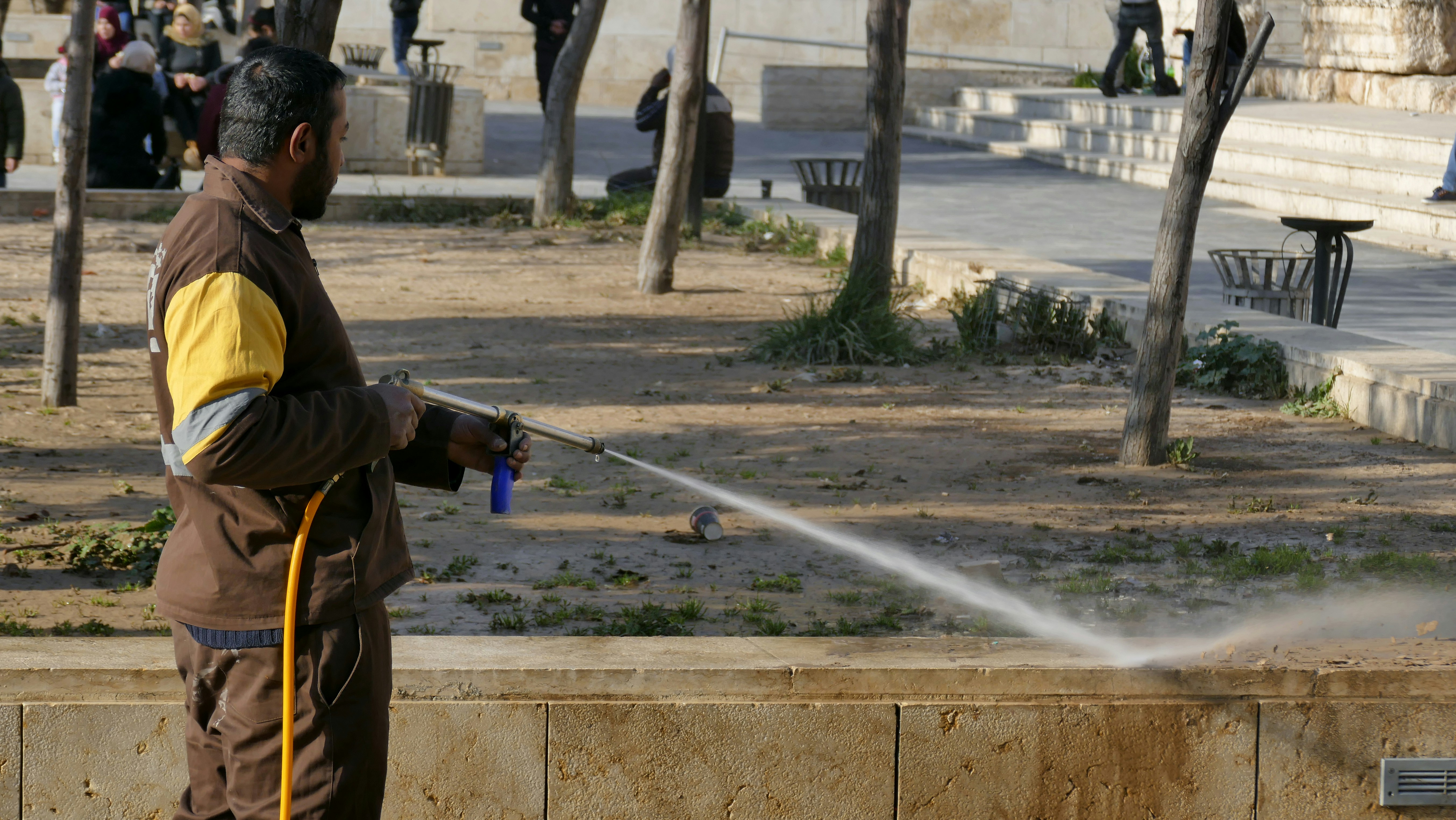 Austin pressure washing - driveways, patios, siding